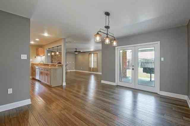 1208 Giuffrias Ave - Photo 3 of 21