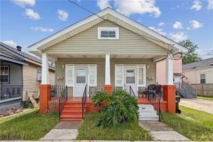 1137 Deslonde St - Photo 1 of 1