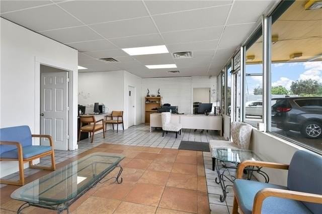 6525 Veterans Memorial Blvd - Photo 4 of 22