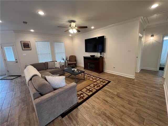 2708 Volpe Dr - Photo 3 of 19