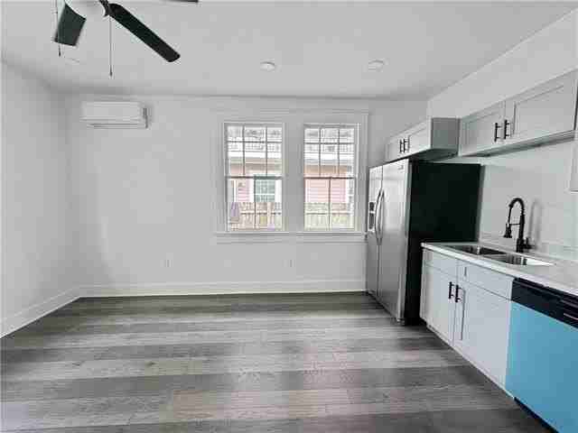 1620 Rev John Raphael Jr Way - Photo 4 of 14