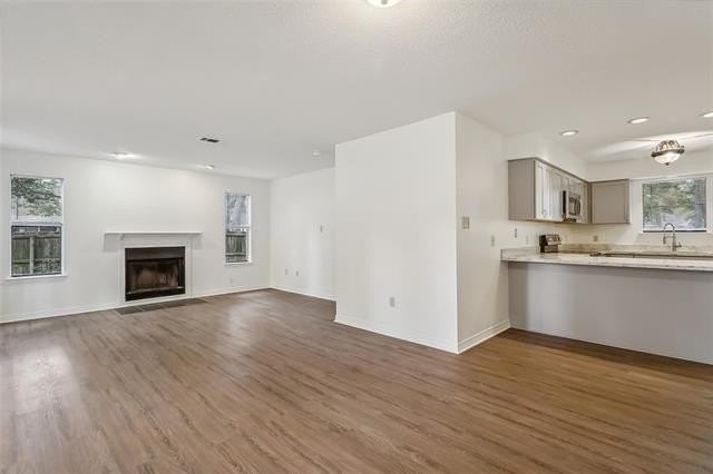 309 Teal Ct - Photo 4 of 19