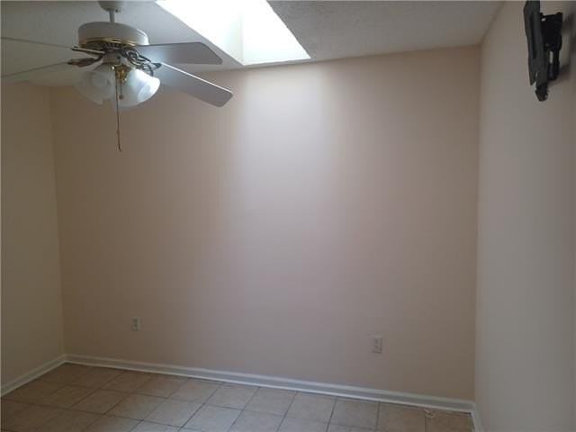 19425 Slemmer Rd #2 - Photo 5 of 7