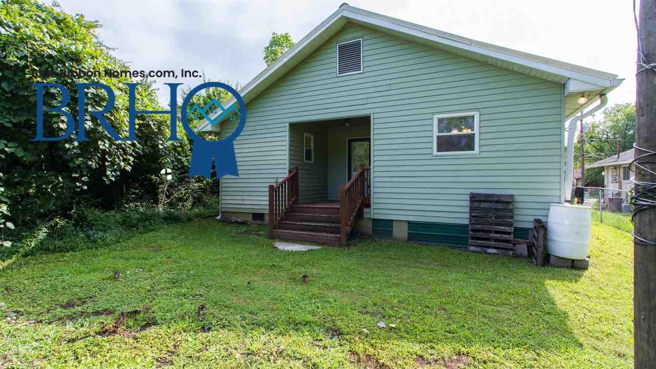 605 Victory St #1 - Photo 7 of 49