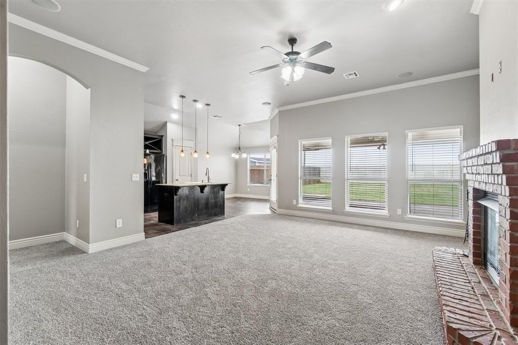 4925 Nw 164th Ter - Photo 6 of 44