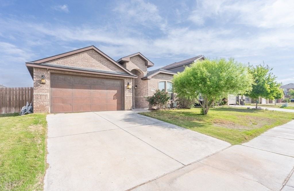 6614 Jamestown St - Photo 2 of 27