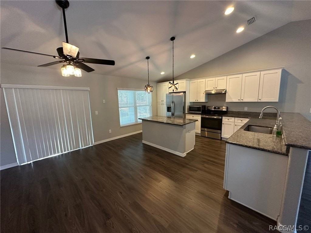 5825 N Larkspur Way - Photo 6 of 14