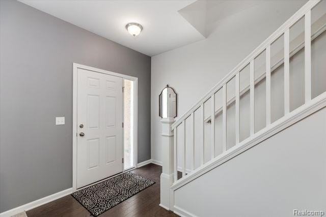 286 Springview St - Photo 2 of 40