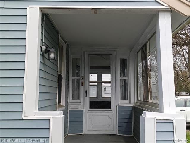 15345 Sumner - Photo 3 of 24