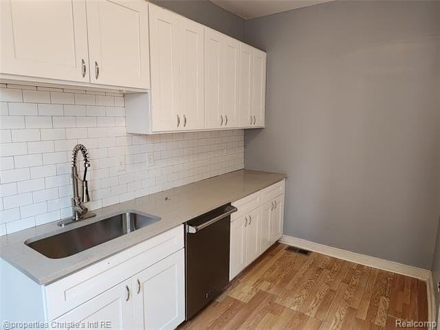 4207 4th St #3 - Photo 4 of 9