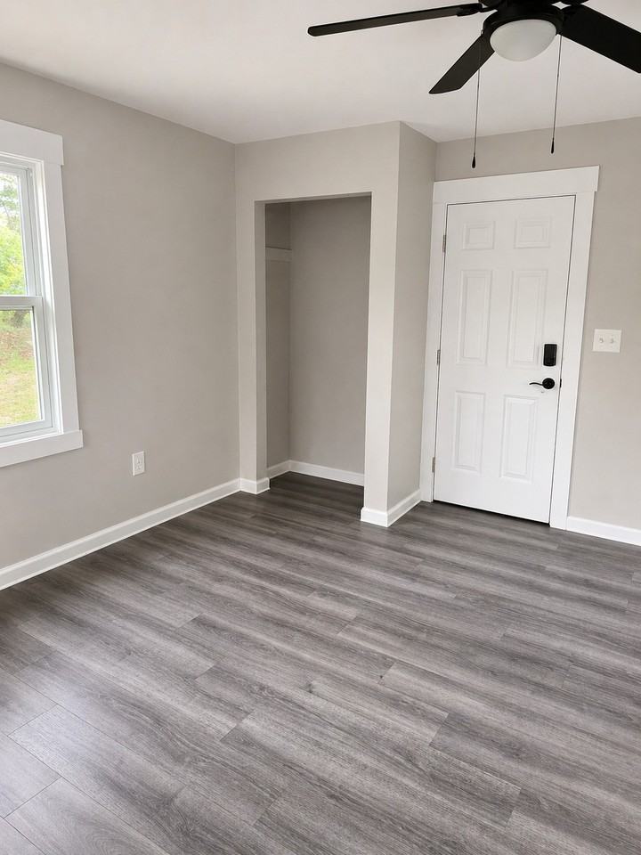 1522 Central AvenueUnit 4 #4 - Photo 3 of 6