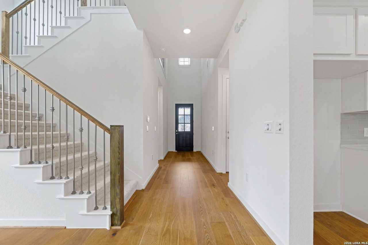 10834 Saleh Cor - Photo 2 of 19