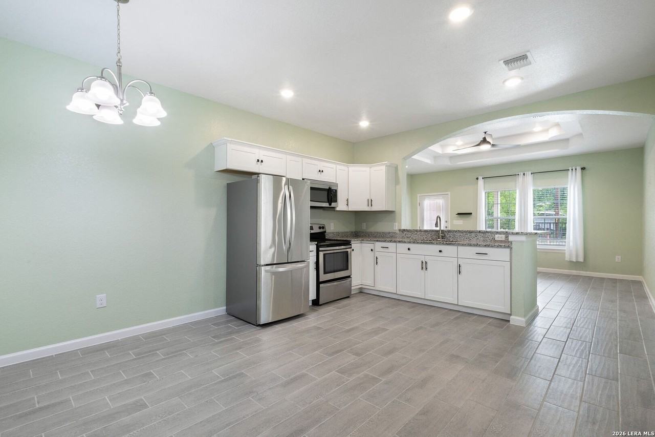 419 S San Manuel St - Photo 6 of 20