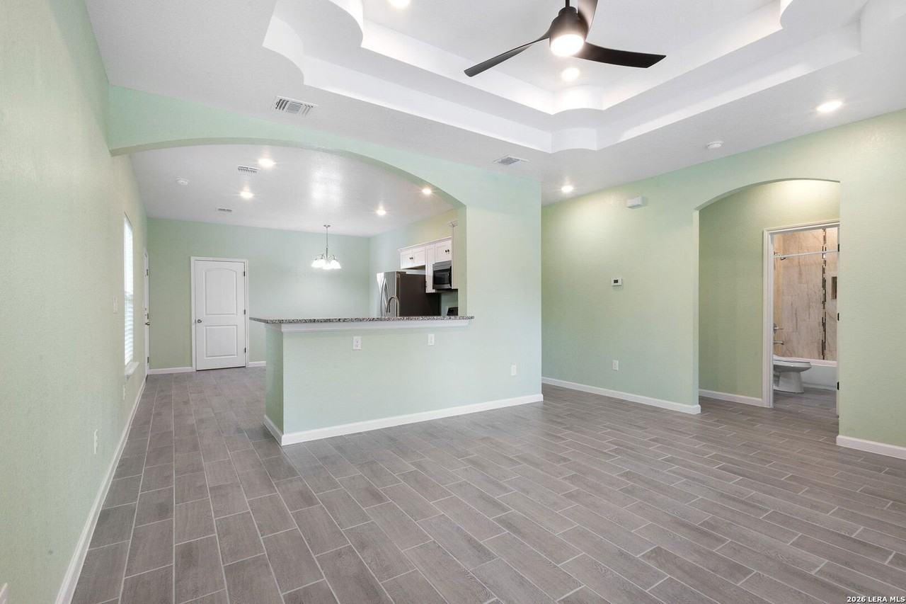 419 S San Manuel St - Photo 7 of 20