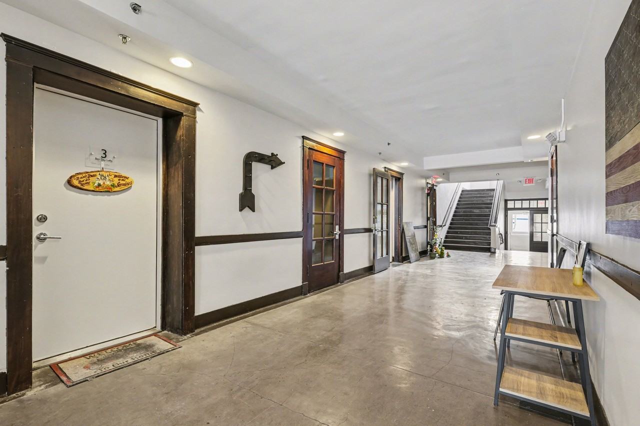 1100 3rd Ave #202 - Photo 7 of 9