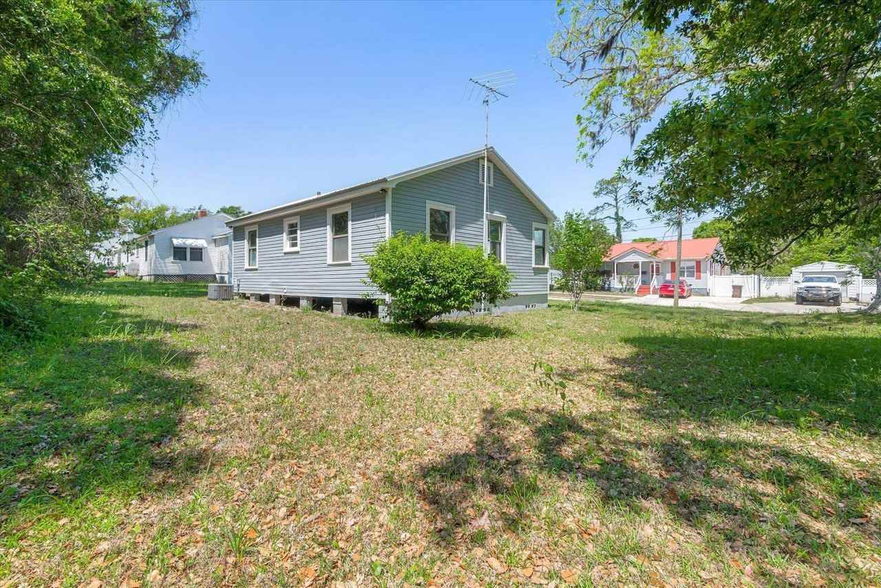 9 Spencer St - Photo 6 of 25