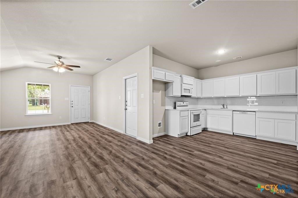 313 Elbert Ln #B - Photo 2 of 10