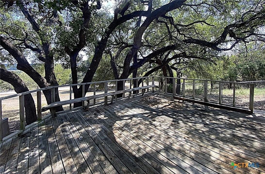 1312 W Avenue D - Photo 2 of 14