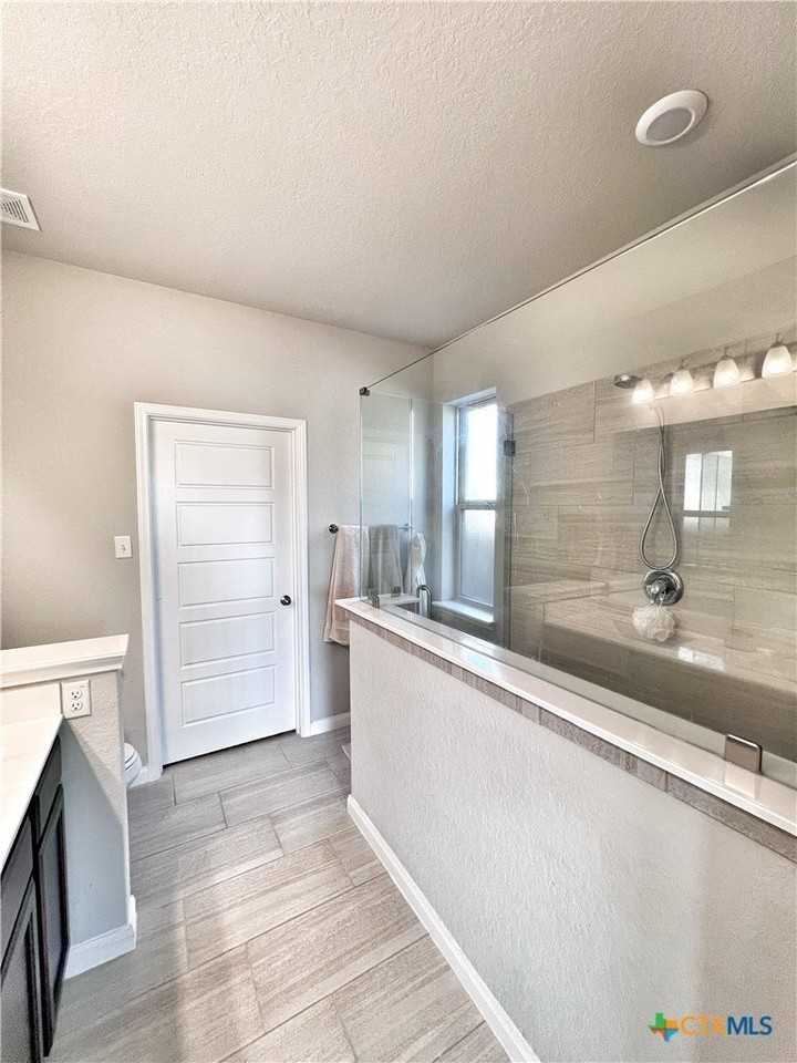 1224 Loma Rnch - Photo 6 of 26