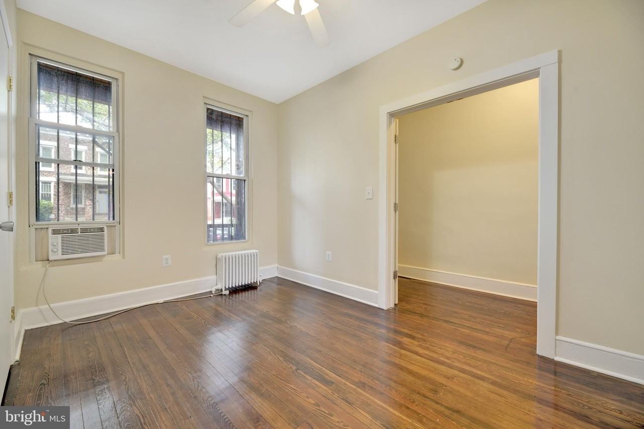 618 Columbia Rd Nw - Photo 2 of 15