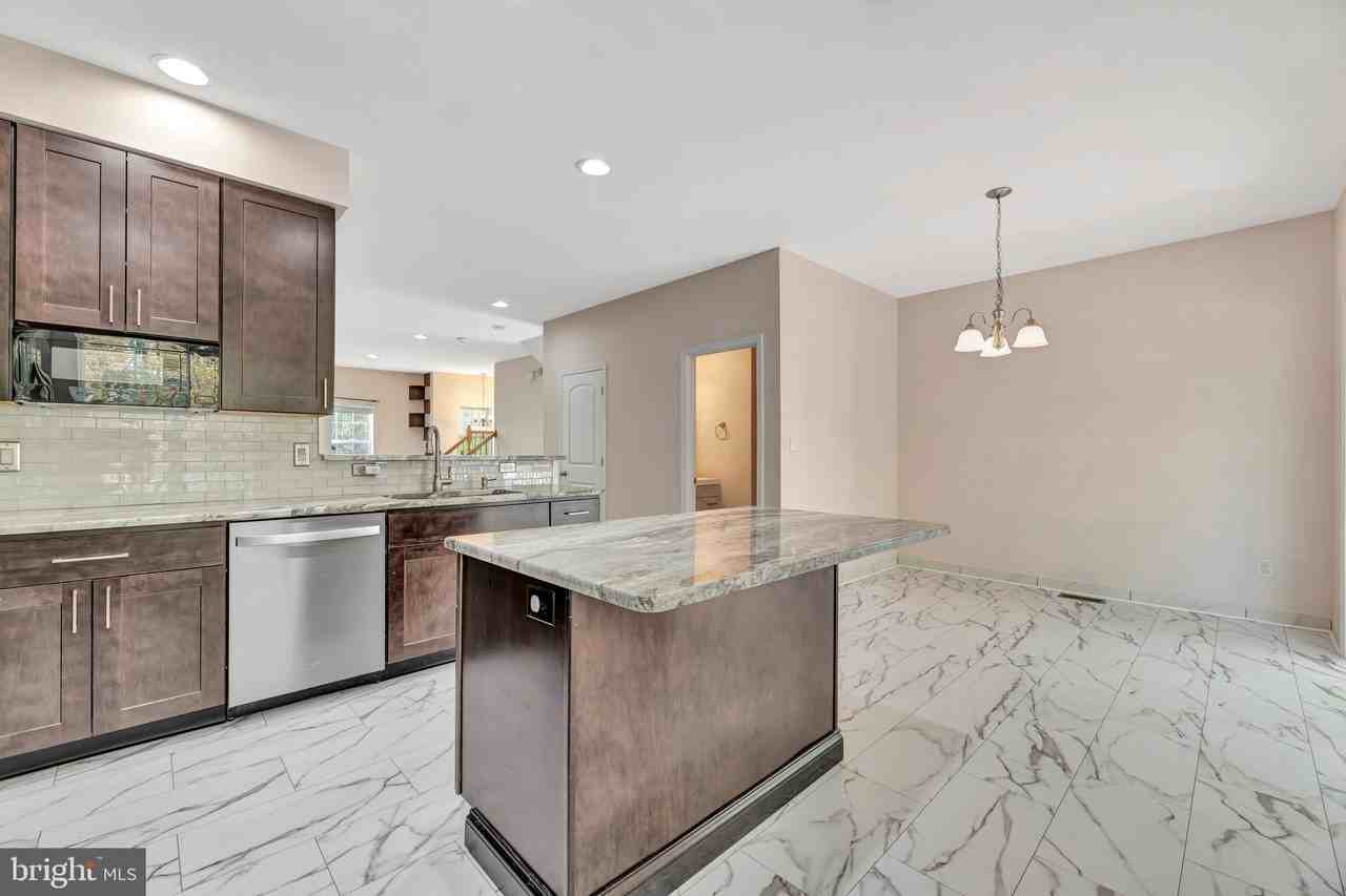 502 Jacobsen Dr - Photo 5 of 25