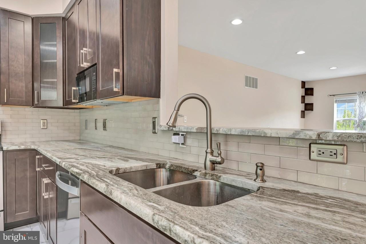 502 Jacobsen Dr - Photo 6 of 25