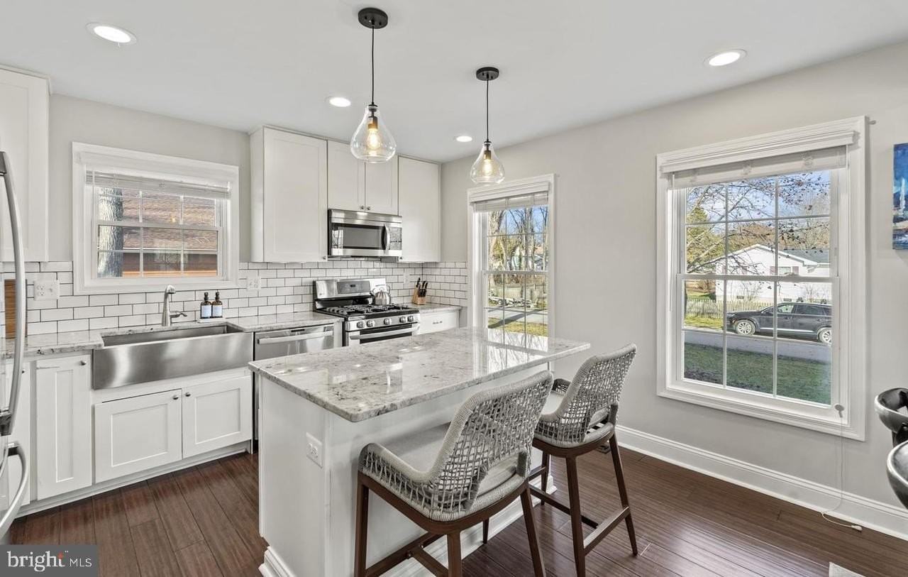 624 Tayman Dr - Photo 5 of 44