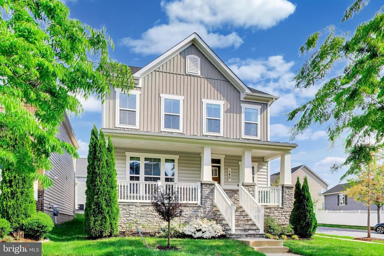 140 Limpkin Ave - Photo 2 of 49