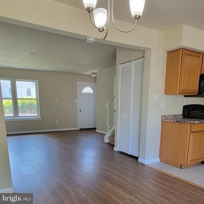 5801 Folgate Ct - Photo 3 of 13