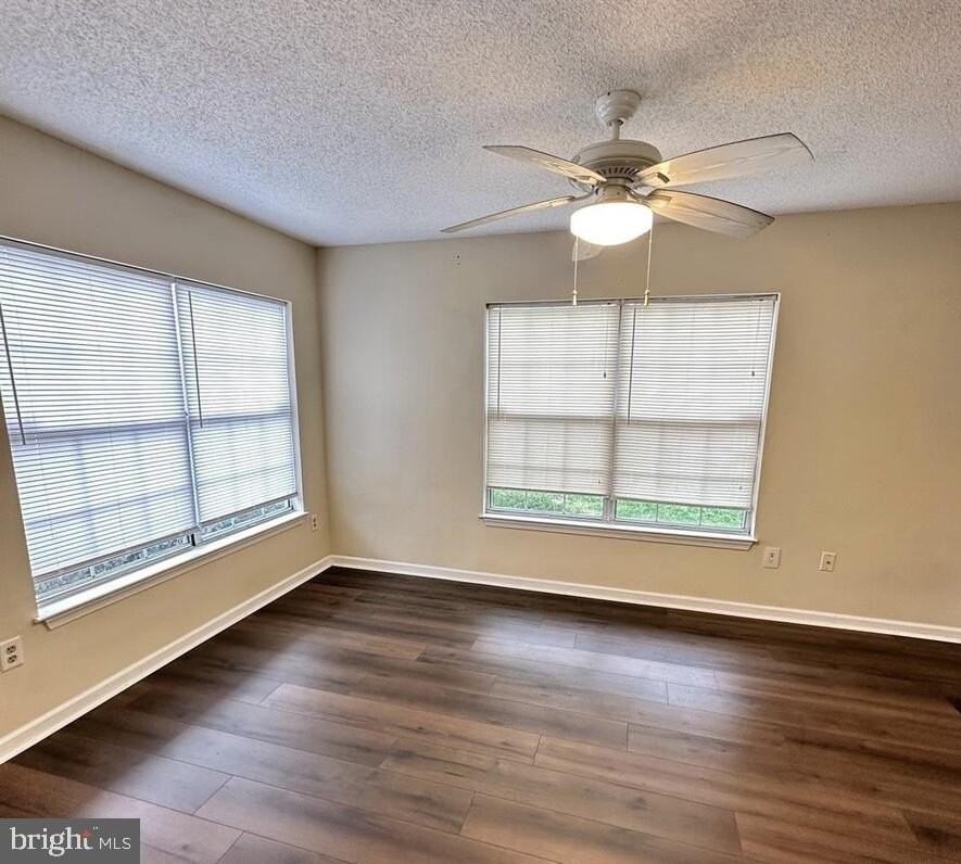 15615 Easthaven Ct #908 - Photo 3 of 12