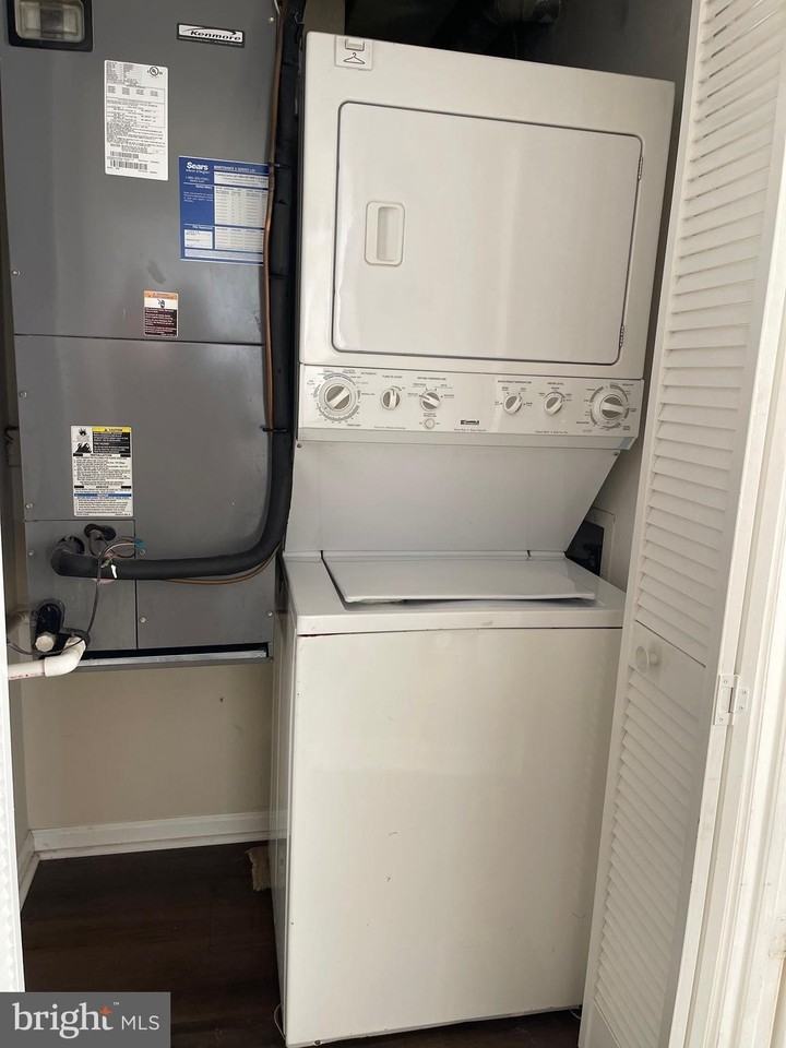 15615 Easthaven Ct #908 - Photo 7 of 12