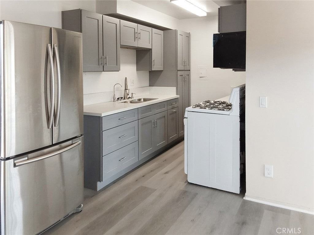 1006 Boynton St - Photo 2 of 27