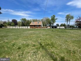 862 Johnson Rd - Photo 1 of 1