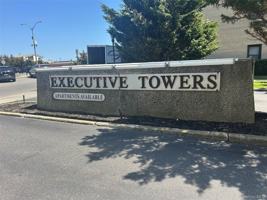 featured image of 854 E Broadway ##6b