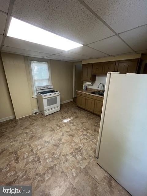 114 S Arch St - Photo 3 of 18