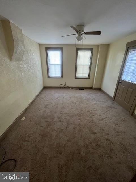 114 S Arch St - Photo 6 of 18