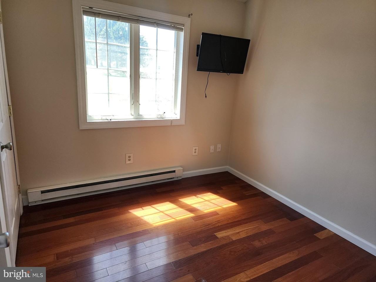 108 Elizabeth Dr - Photo 6 of 14
