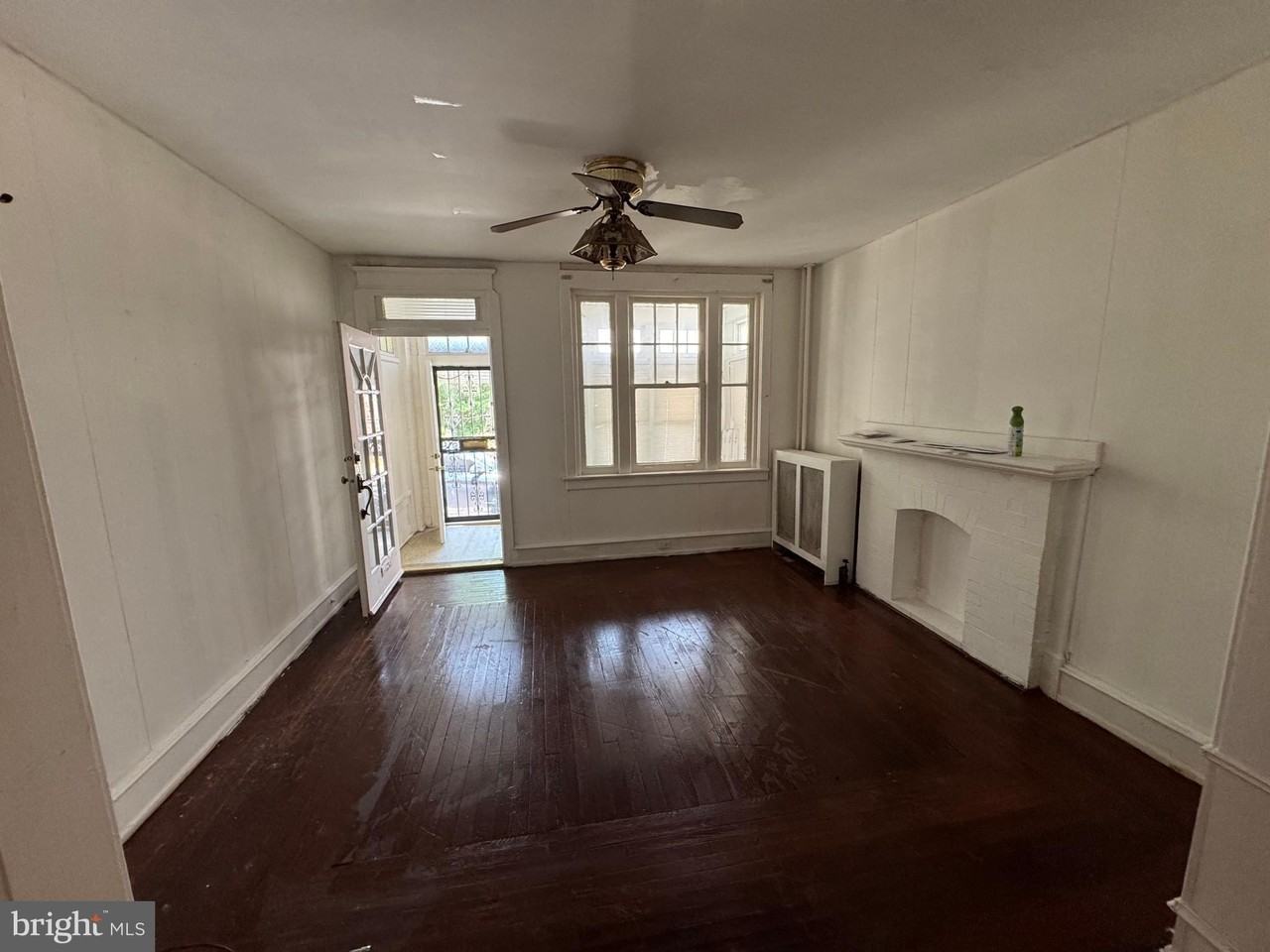 69 S 7th St - Photo 3 of 17