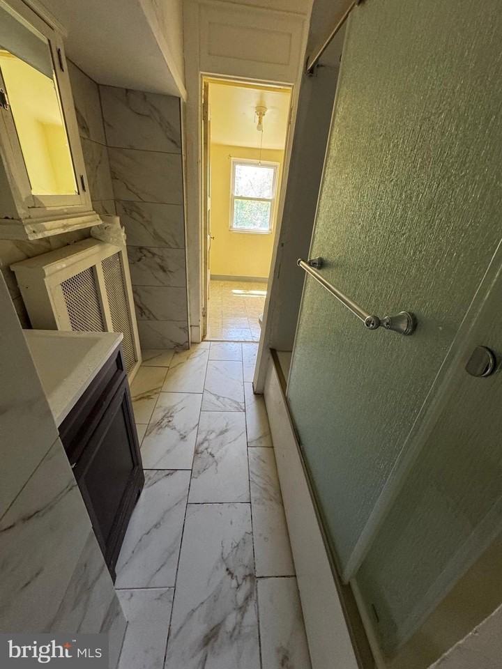 69 S 7th St - Photo 6 of 17