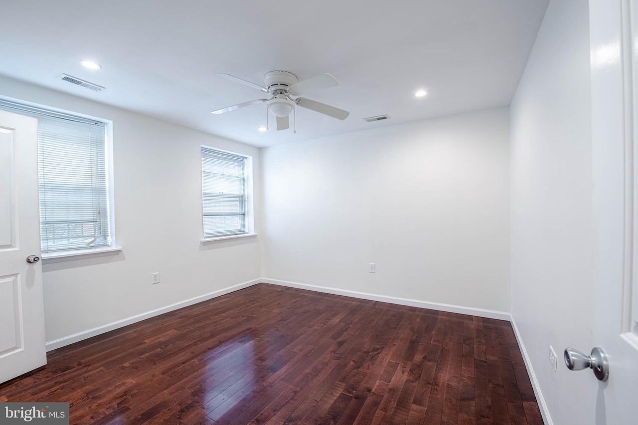 545 Christian St #2 - Photo 4 of 30