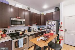 427 Monroe St #403 - Photo 1 of 1