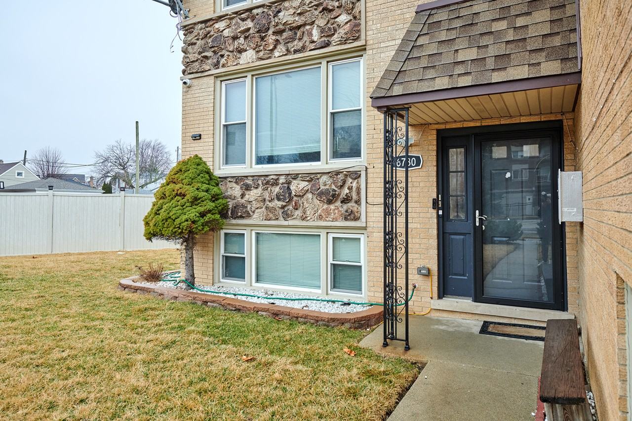 6780 W Forest Preserve Dr ##2 - Photo 2 of 29