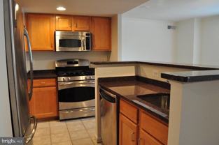 2220 Fairfax Dr #503 - Photo 1 of 1