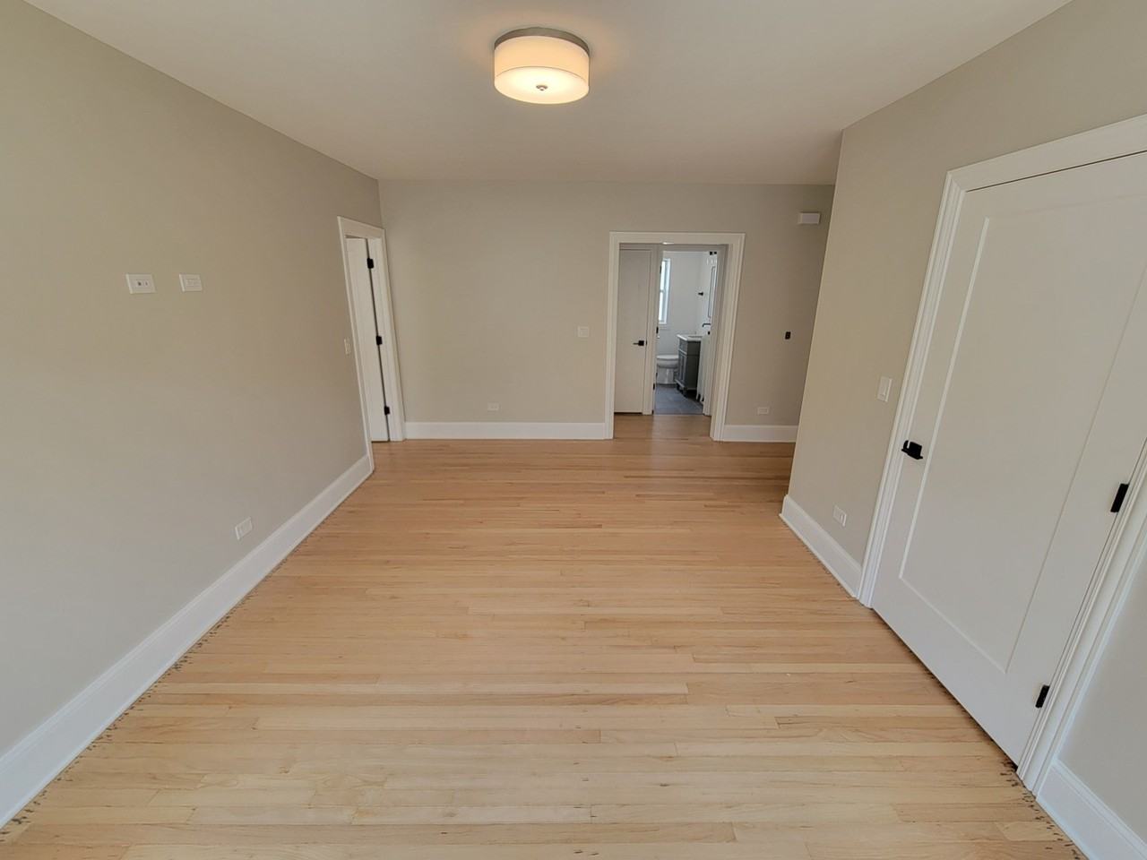 6418 N Richmond St ##3a - Photo 5 of 25