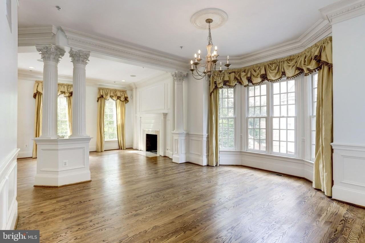 7233 Addington Dr - Photo 5 of 22