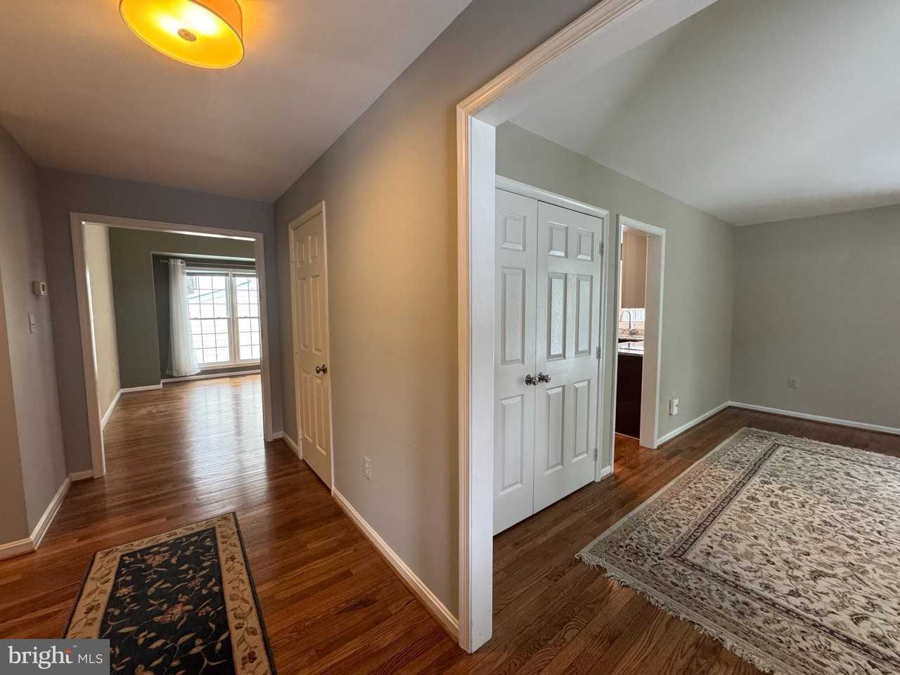 15 Linden Hill Way Sw - Photo 2 of 38