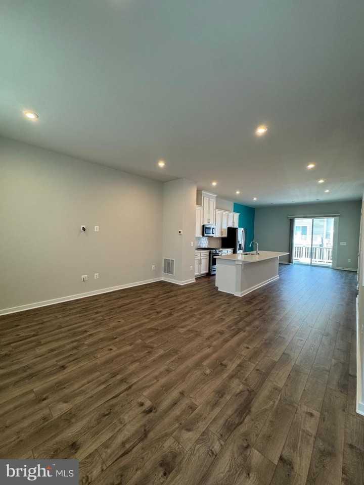 1768 Hickory Woods Rd - Photo 3 of 29