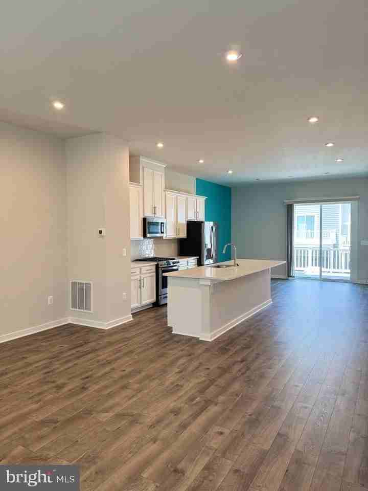 1768 Hickory Woods Rd - Photo 6 of 29