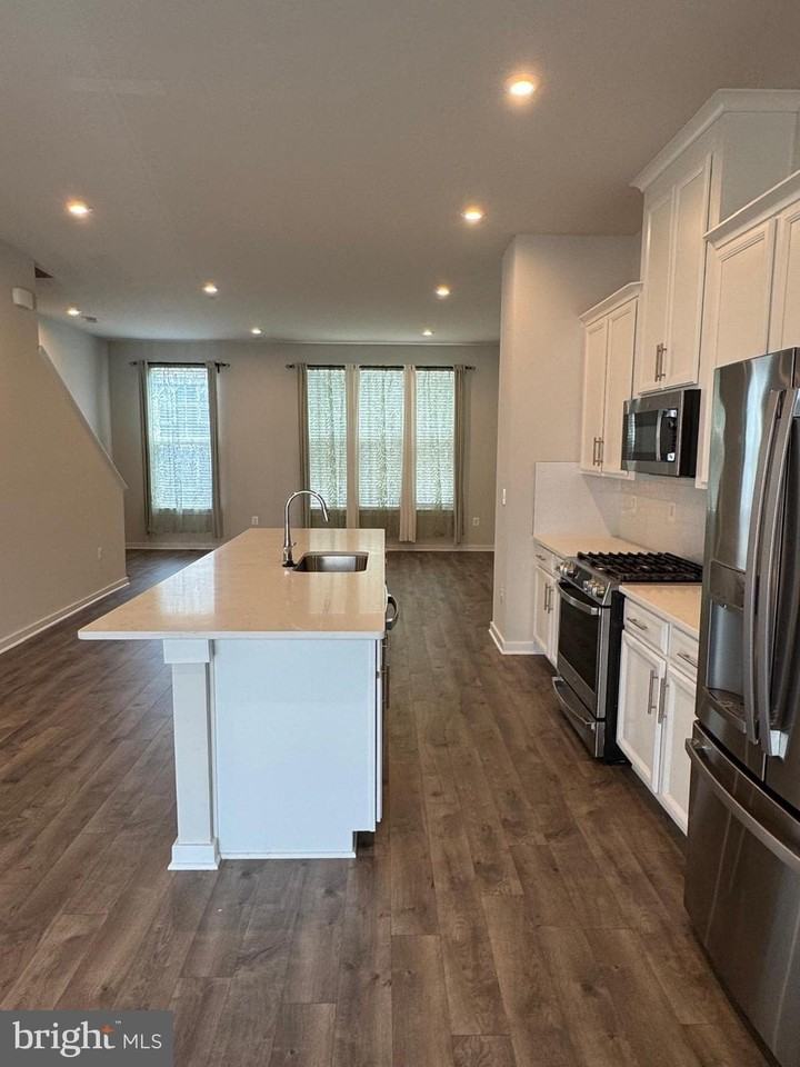 1768 Hickory Woods Rd - Photo 7 of 29