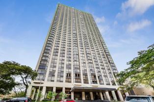 2650 N Lakeview Ave - Photo 1 of 1